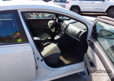 2010 Nissan Sentra 2.0Sr from USA, damaged, VIN 3N1AB6AP4AL618068